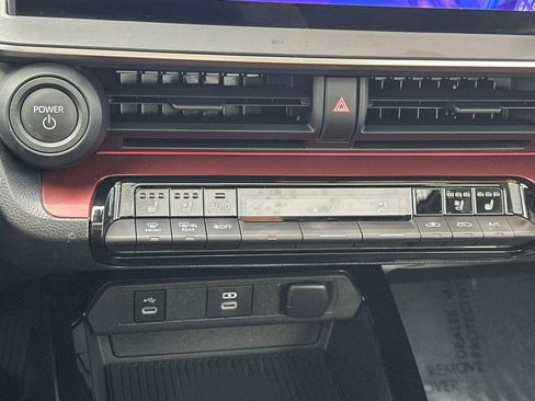 Certified 2024 Toyota Prius Prime Premium image 24