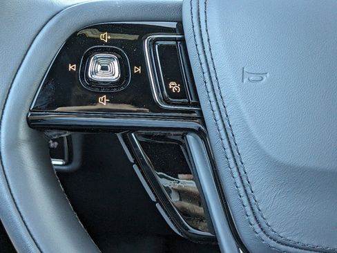 New 2025 Lincoln Aviator Black Label image 28