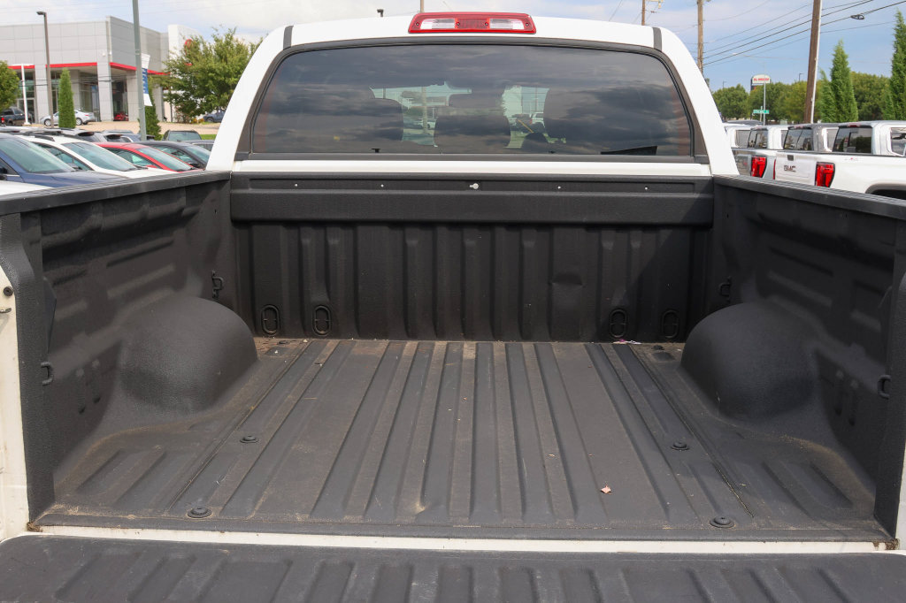 Used 2019 Toyota Tundra SR5 w/ SR5 Upgrade Package AWD/4WD image 12