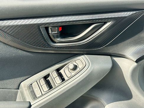 Certified 2023 Subaru Crosstrek 2.0i image 24