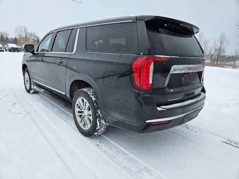Used 2024 GMC Yukon XL SLT AWD/4WD image 5