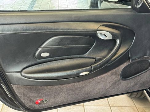 Used 2000 Porsche 911 Carrera RWD image 15