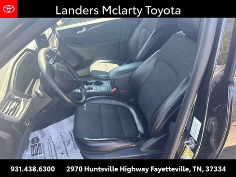 Used 2024 Ford Escape ST-Line AWD/4WD image 8
