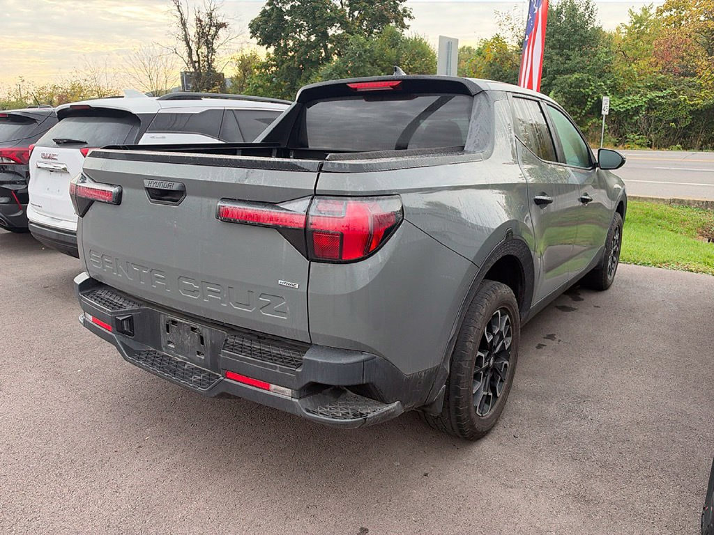 Used 2024 Hyundai Santa Cruz SEL AWD/4WD image 2
