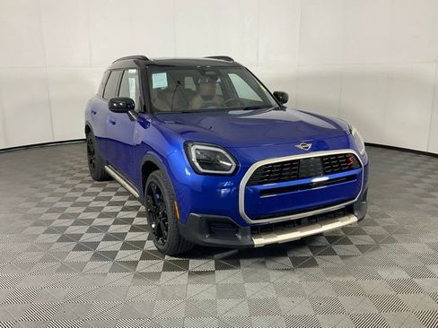 Certified 2025 MINI Cooper Countryman S AWD/4WD image 3