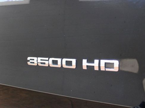 Used 2018 Chevrolet Silverado 3500 W/T w/ WT Fleet Convenience Package image 18