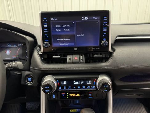 Used 2022 Toyota RAV4 Limited AWD/4WD image 32