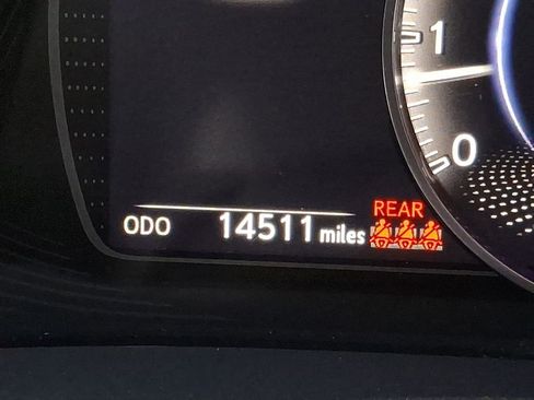 Used 2023 Lexus ES 350 350 w/ Premium Package image 15