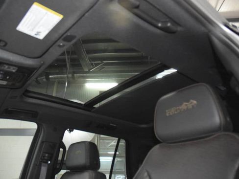 Used 2024 Chevrolet Tahoe High Country AWD/4WD image 50
