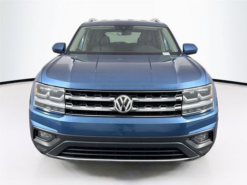 Used 2019 Volkswagen Atlas SE w/ Towing Package image 3