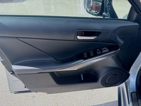 Used 2025 Lexus IS 300 w/ Comfort Package image 20