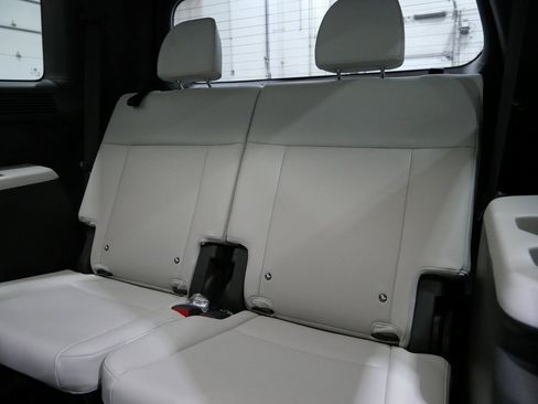 Used 2025 Hyundai Santa Fe SEL image 24