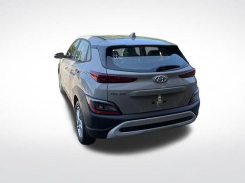 Used 2022 Hyundai Kona SE FWD image 4
