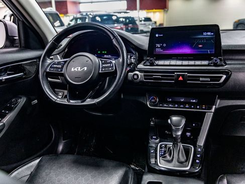 Used 2022 Kia Seltos SX w/ Sunroof Package AWD/4WD image 27