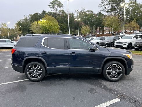 Used 2017 GMC Acadia SLT image 10