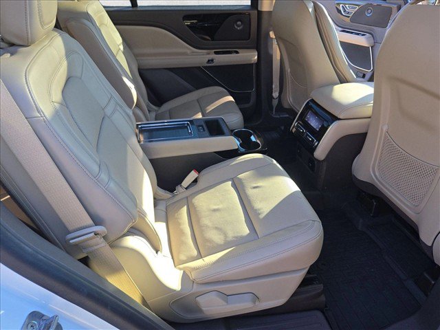 Used 2024 Lincoln Aviator Reserve w/ Equipment Group 201A RWD image 21