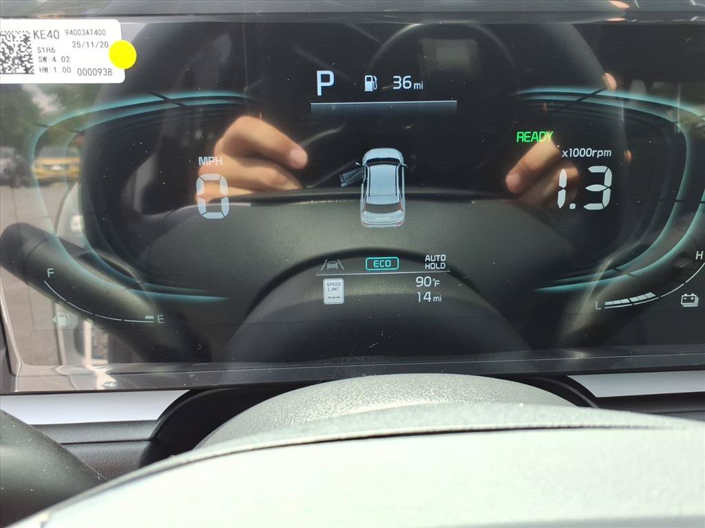 New 2026 Kia Niro LX FWD image 18