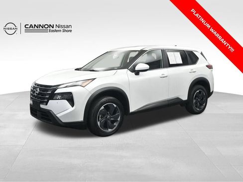 Used 2024 Nissan Rogue SV FWD image 1