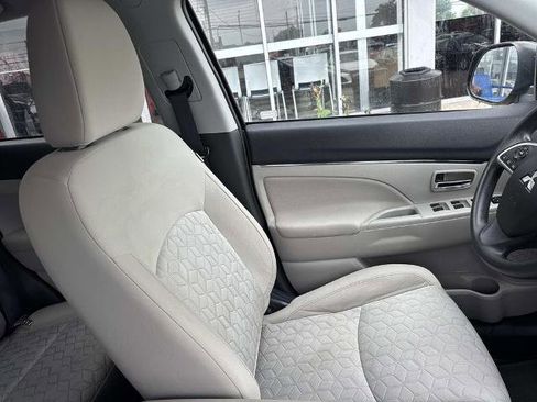 Used 2020 Mitsubishi Outlander Sport SE AWD/4WD image 11