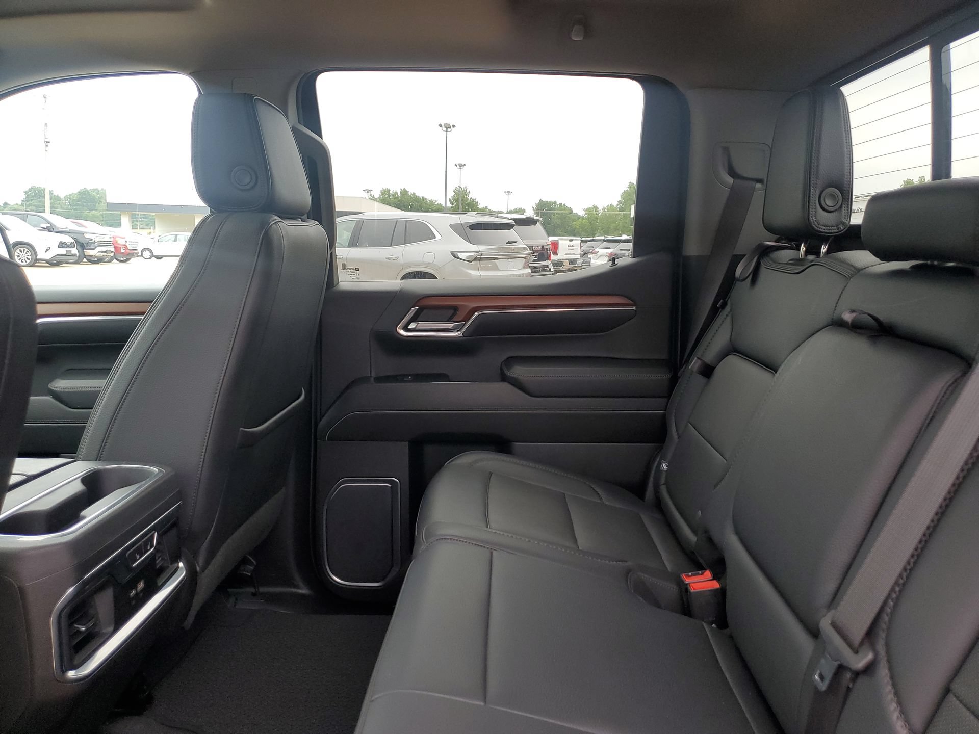 Used 2023 GMC Sierra 1500 Denali w/ Denali Reserve Package AWD/4WD image 32