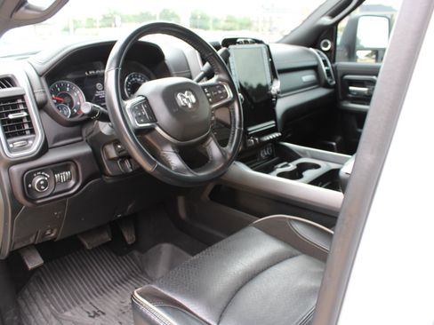 Used 2023 RAM 3500 Laramie AWD/4WD image 21