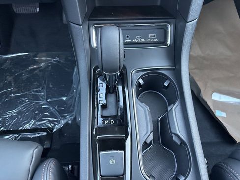 New 2026 Subaru Ascent Limited Bronze image 17