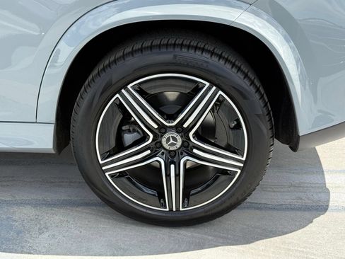 New 2026 Mercedes-Benz GLE 450e 4MATIC image 14