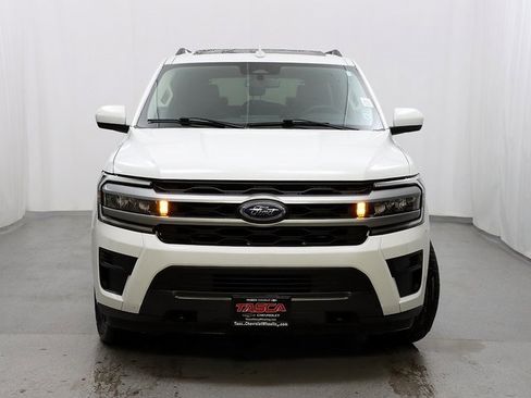 Used 2022 Ford Expedition XLT image 5
