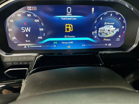 New 2026 Chevrolet Silverado 2500 LT w/ All Star Edition AWD/4WD image 12