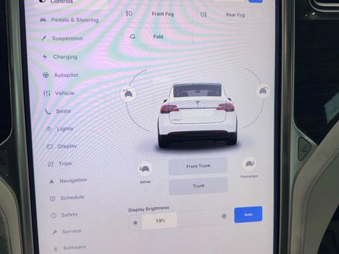 Used 2016 Tesla Model X 90D image 33