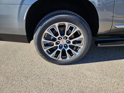 New 2026 GMC Yukon XL Denali w/ Sun & Power Step Package image 34