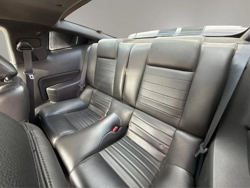 Used 2006 Ford Mustang GT Premium image 10