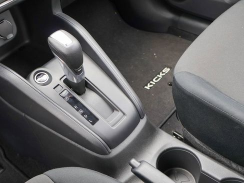 Certified 2025 Nissan Kicks Play S FWD image 15
