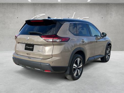 Certified 2025 Nissan Rogue SL image 16