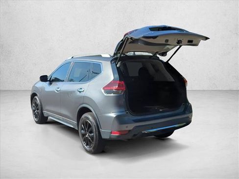 Used 2019 Nissan Rogue SV AWD/4WD image 10