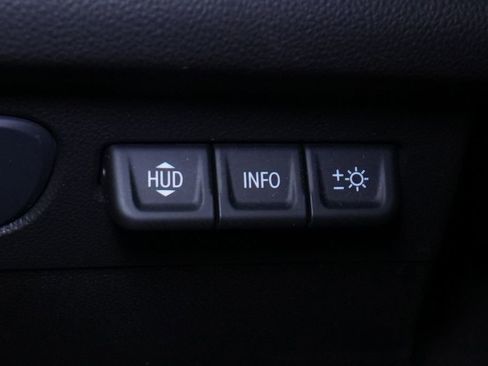Used 2022 Buick Envision Avenir w/ Technology Package II FWD image 48