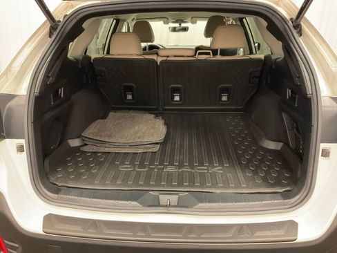 Used 2020 Subaru Outback Limited w/ Popular Package #2 AWD/4WD image 9