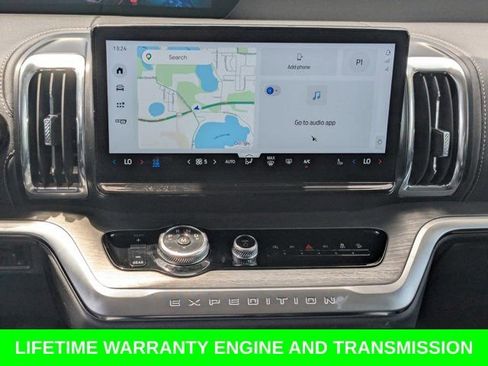 Used 2025 Ford Expedition Max Platinum AWD/4WD image 20