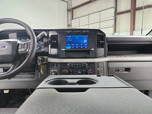Used 2024 Ford F250 XL w/ FX4 Off-Road Package AWD/4WD image 47