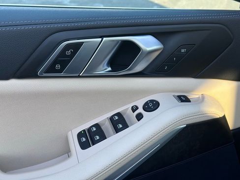 Used 2022 BMW X5 xDrive40i w/ Premium Package image 20