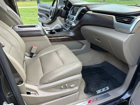 Used 2017 Chevrolet Tahoe LT AWD/4WD image 10