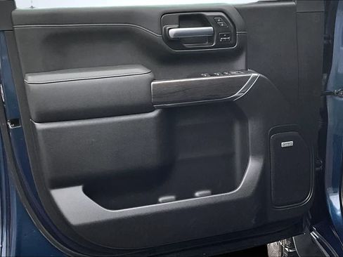 Used 2022 Chevrolet Silverado 3500 LTZ w/ LTZ Plus Package image 28