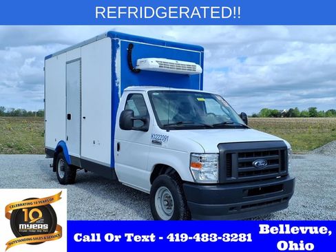 Used 2023 Ford E-350 and Econoline 350 Super Duty w/ Power Windows & Locks Group RWD image 1