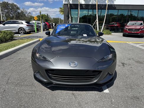 Used 2017 MAZDA MX-5 Miata RF Club image 9