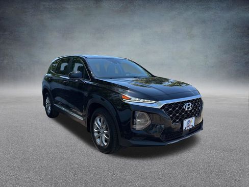 Used 2020 Hyundai Santa Fe SE FWD image 8
