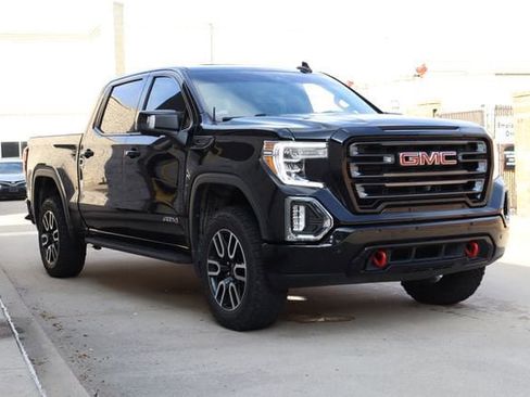 Used 2021 GMC Sierra 1500 AT4 w/ AT4 Premium Package AWD/4WD image 2