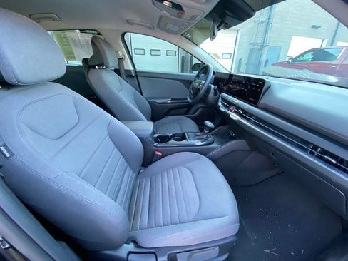 Certified 2025 Kia K4 EX FWD image 26