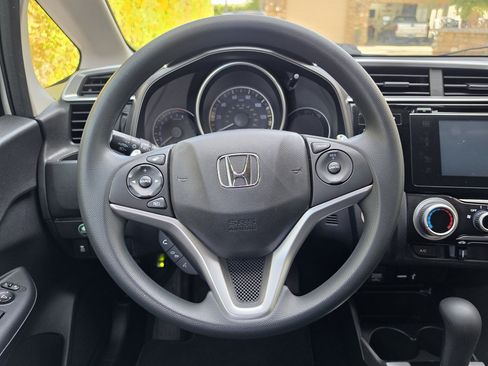 Used 2016 Honda Fit EX image 39