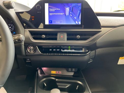 New 2026 Lexus UX 300h AWD image 34