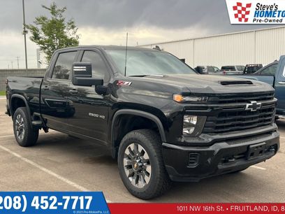Used 2025 Chevrolet Silverado 2500 Custom w/ Custom Value Package